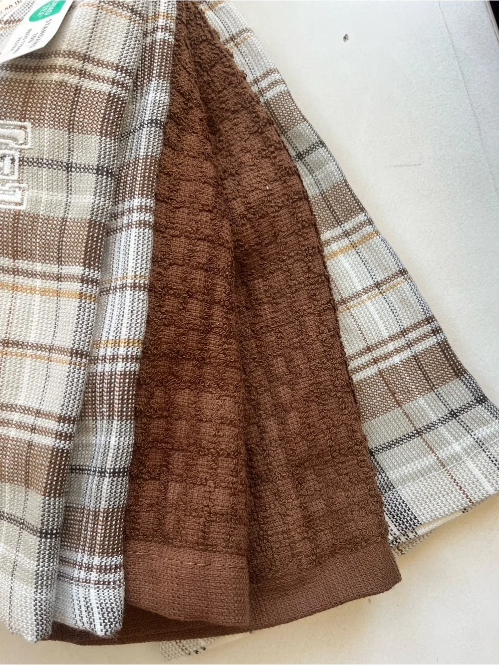 Envogue Football Brown and White Plaid 'Game Day' Cotton Kitchen Towel -Set of 3